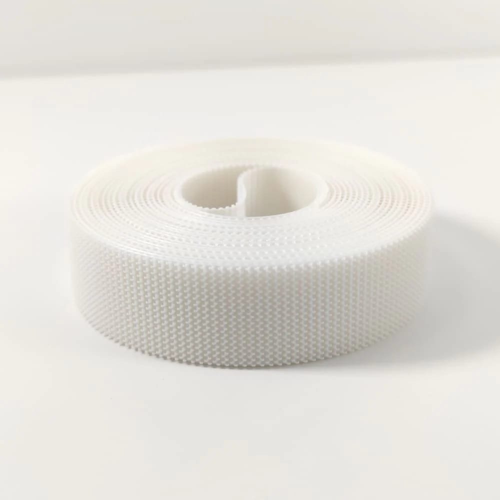 Plastikhakenband zum Aufnähen